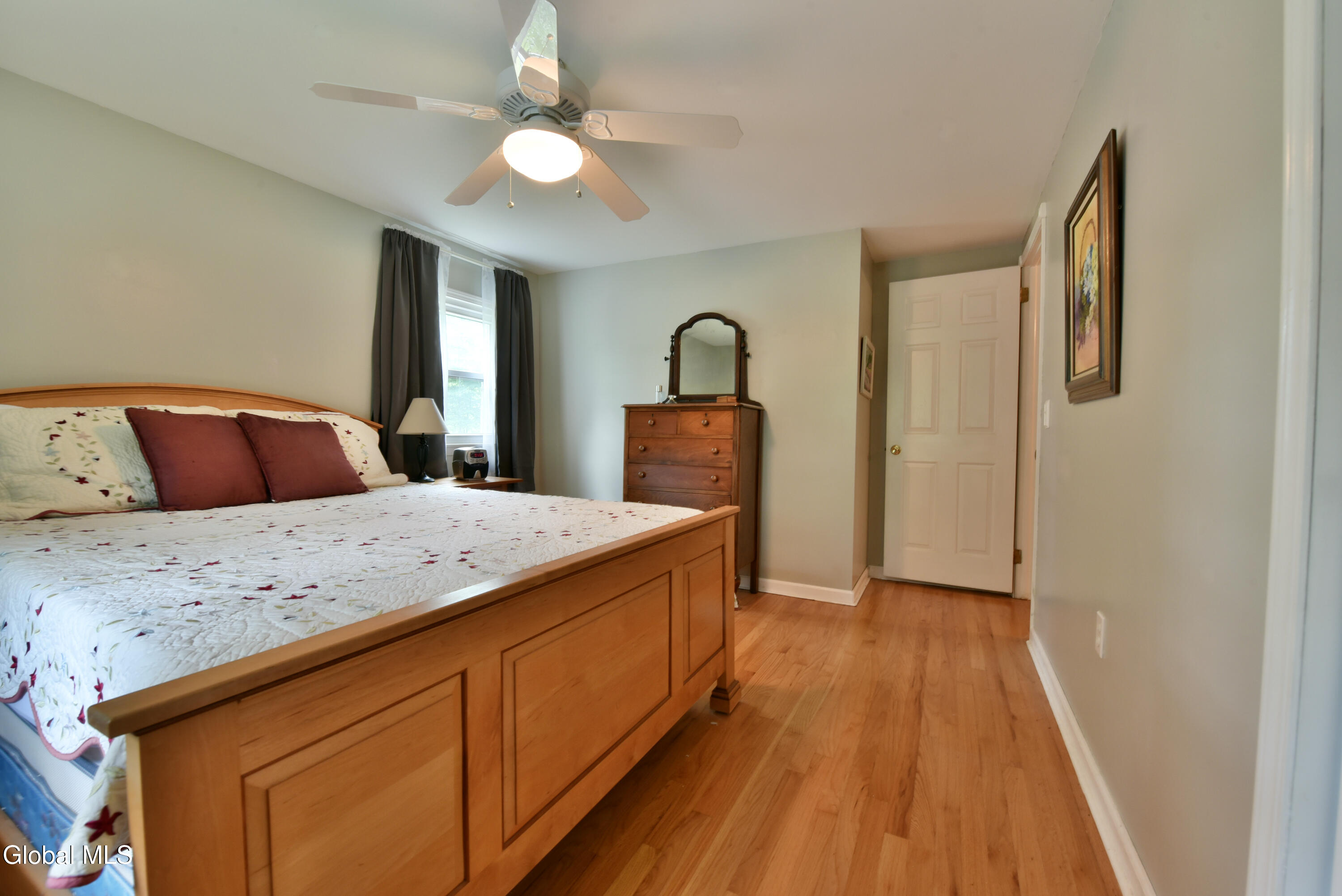 6 Gretel Terrace Ballston Lake NY 12065
