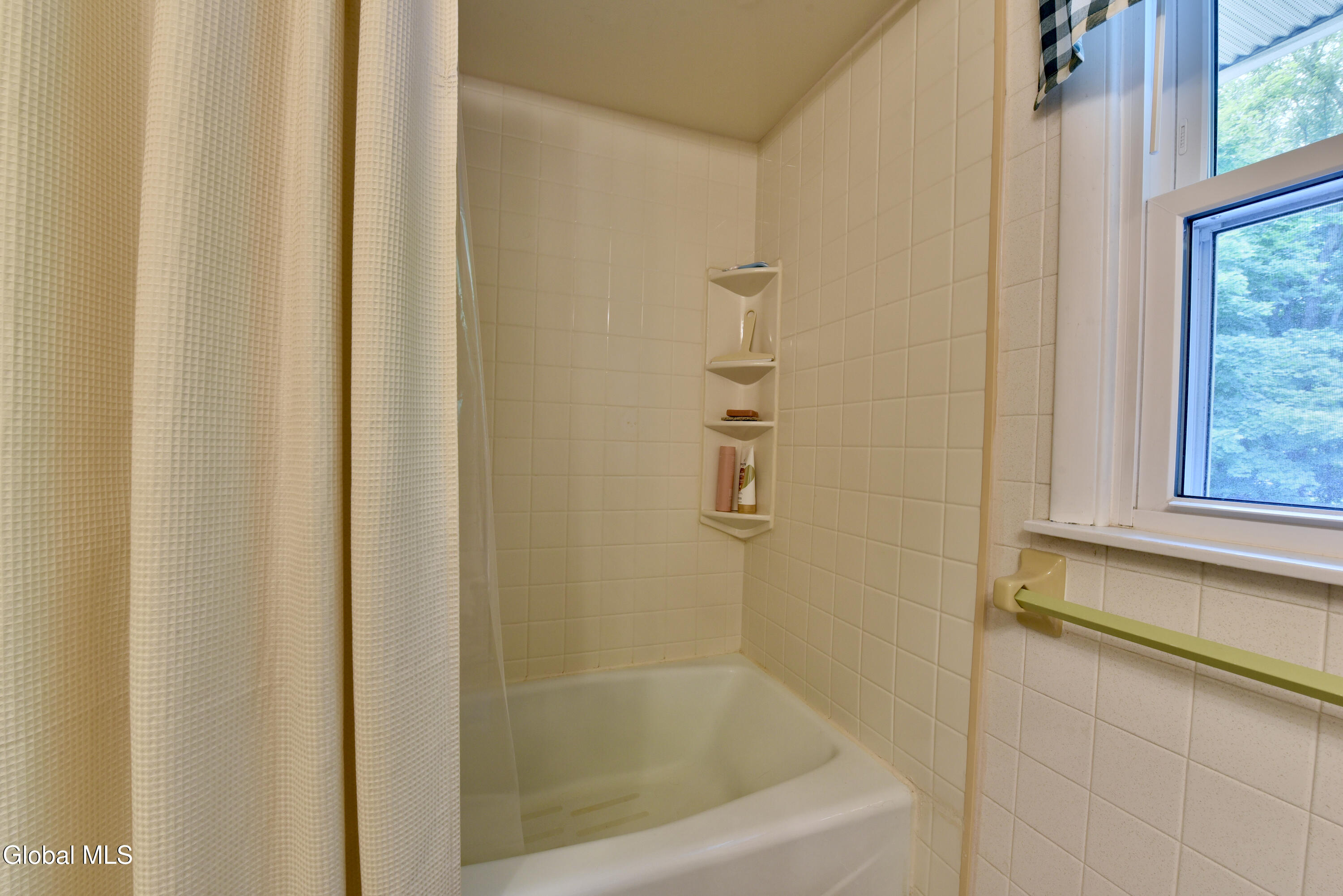 6 Gretel Terrace Ballston Lake NY 12065