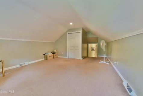 6 Gretel Terrace Ballston Lake NY 12065