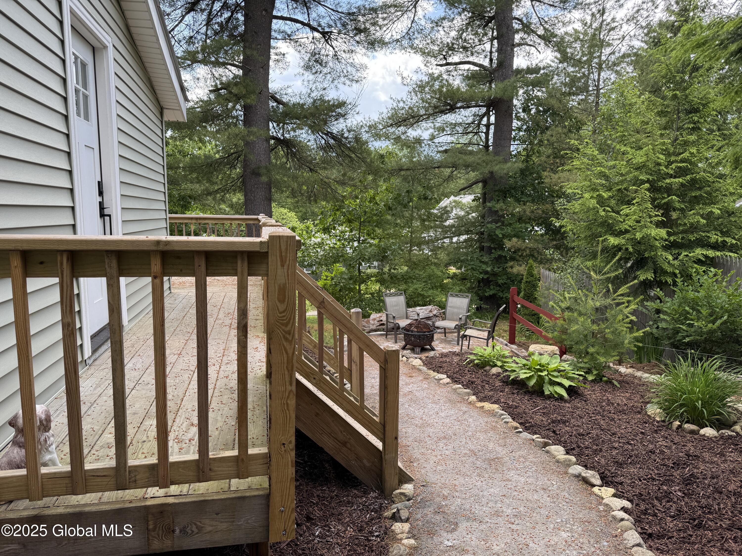8 Read Drive Lake Luzerne NY 12846