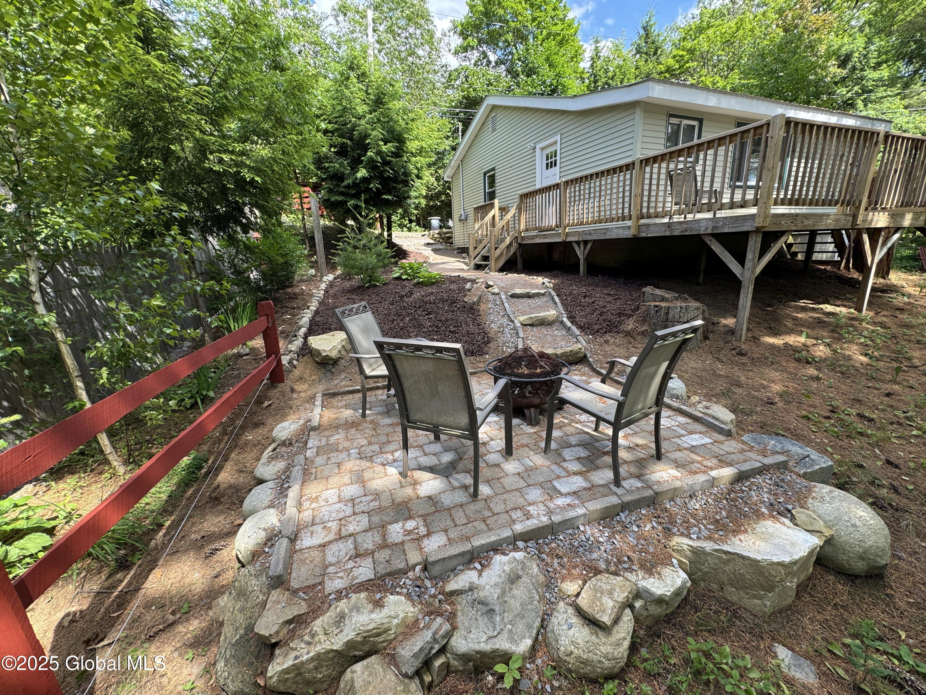 8 Read Drive Lake Luzerne NY 12846