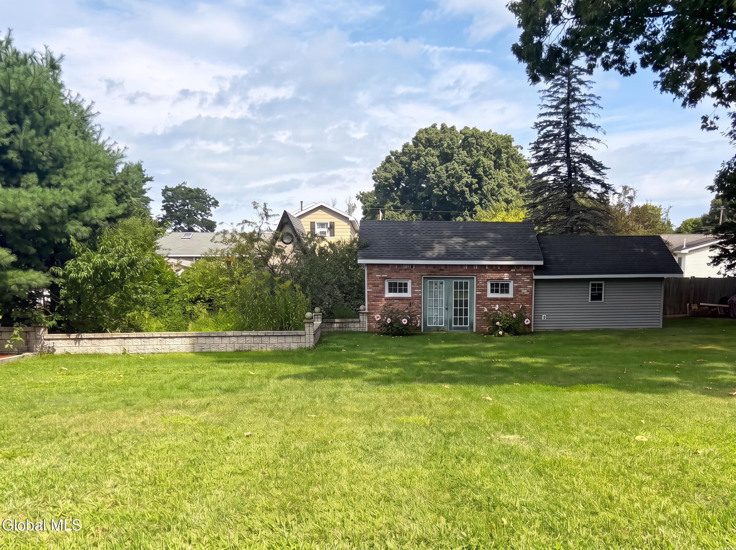 145 Fabian Drive Schenectady NY 12306