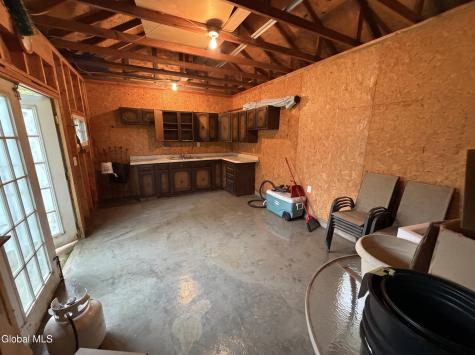 145 Fabian Drive Schenectady NY 12306