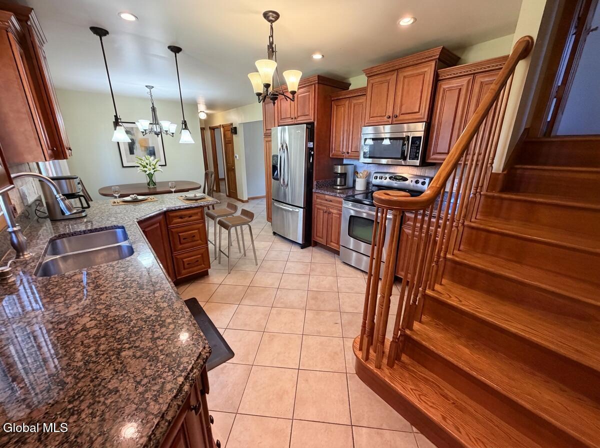 145 Fabian Drive Schenectady NY 12306