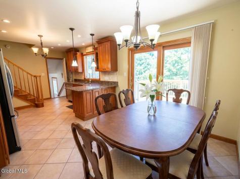 145 Fabian Drive Schenectady NY 12306