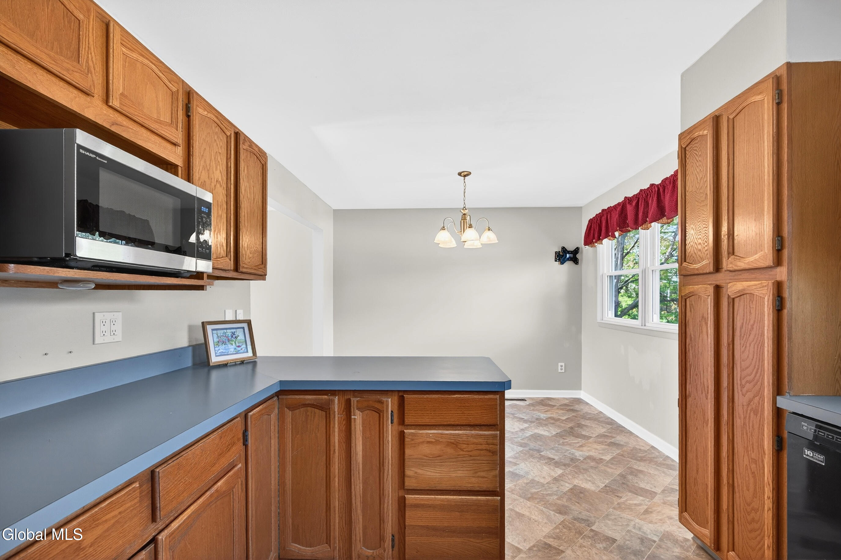 8 Daniel Street Rensselaer NY 12144