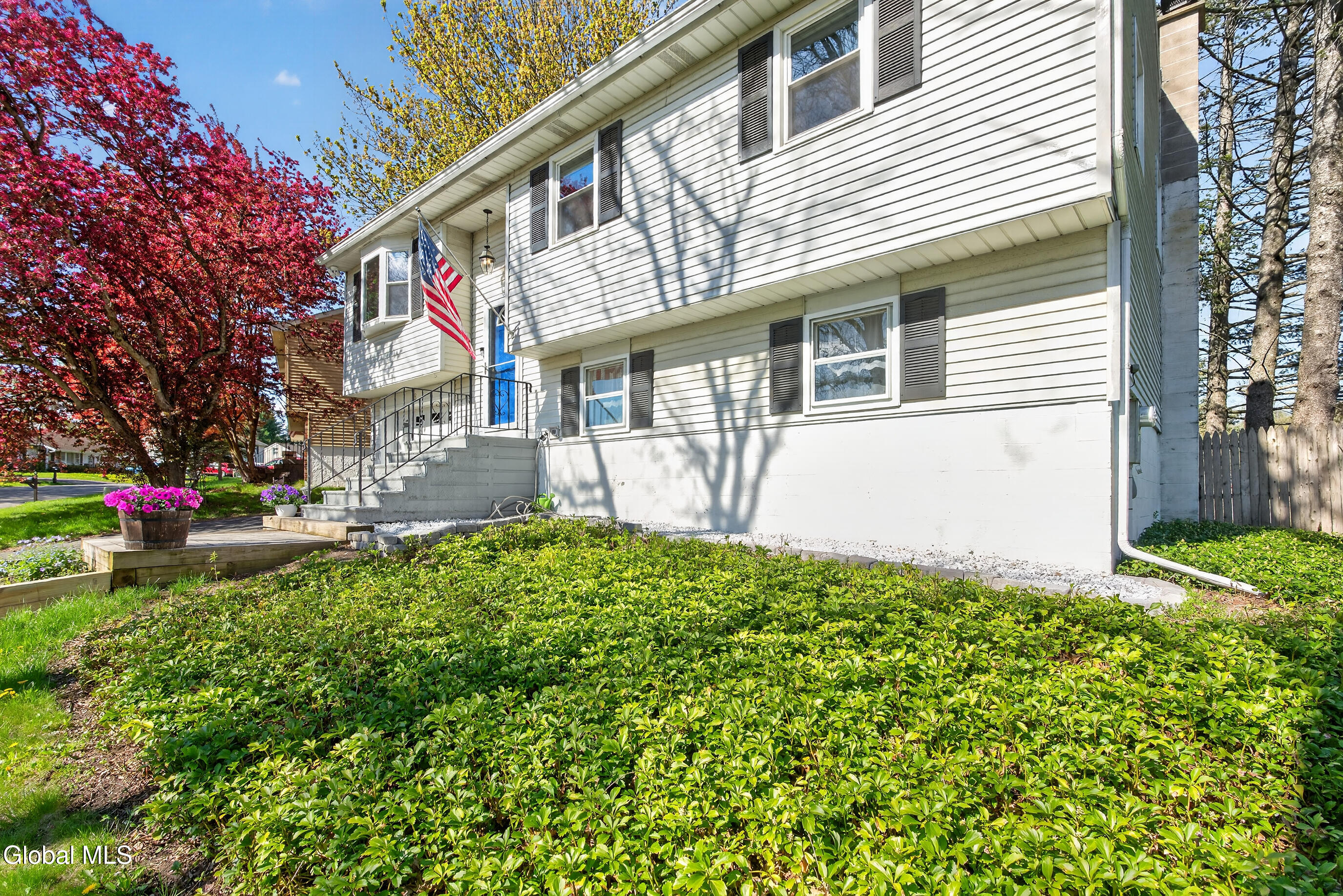 8 Daniel Street Rensselaer NY 12144