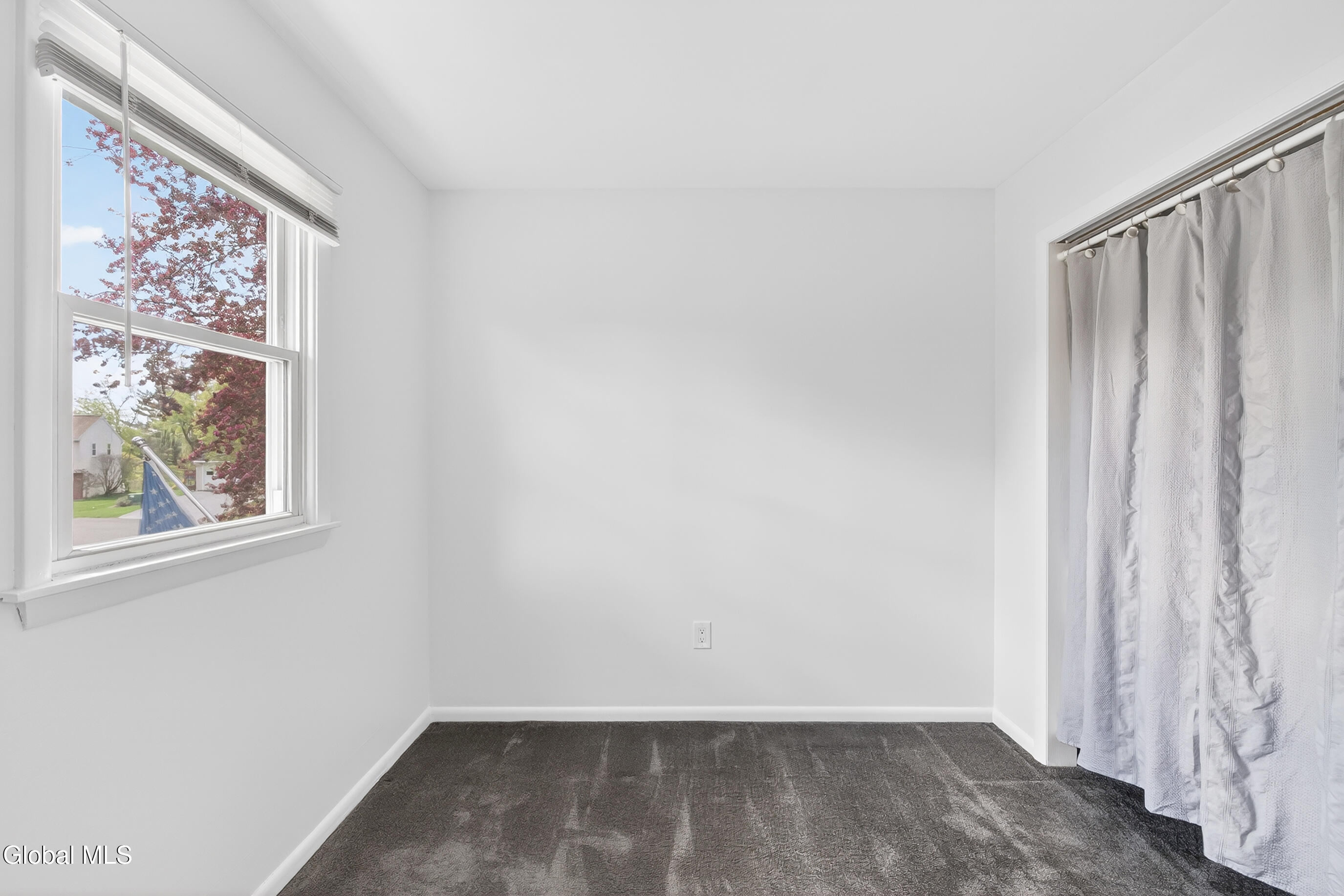 8 Daniel Street Rensselaer NY 12144