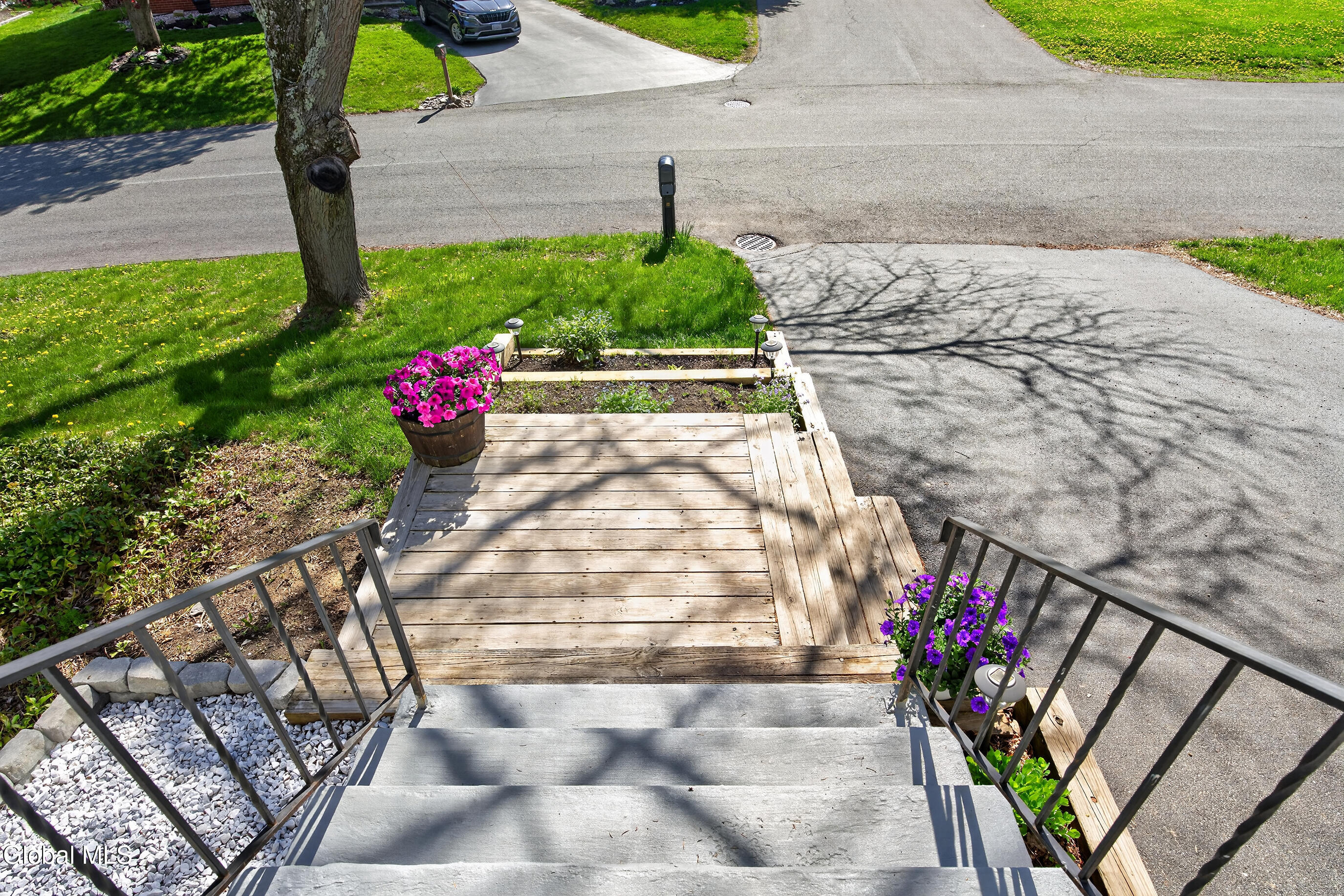 8 Daniel Street Rensselaer NY 12144