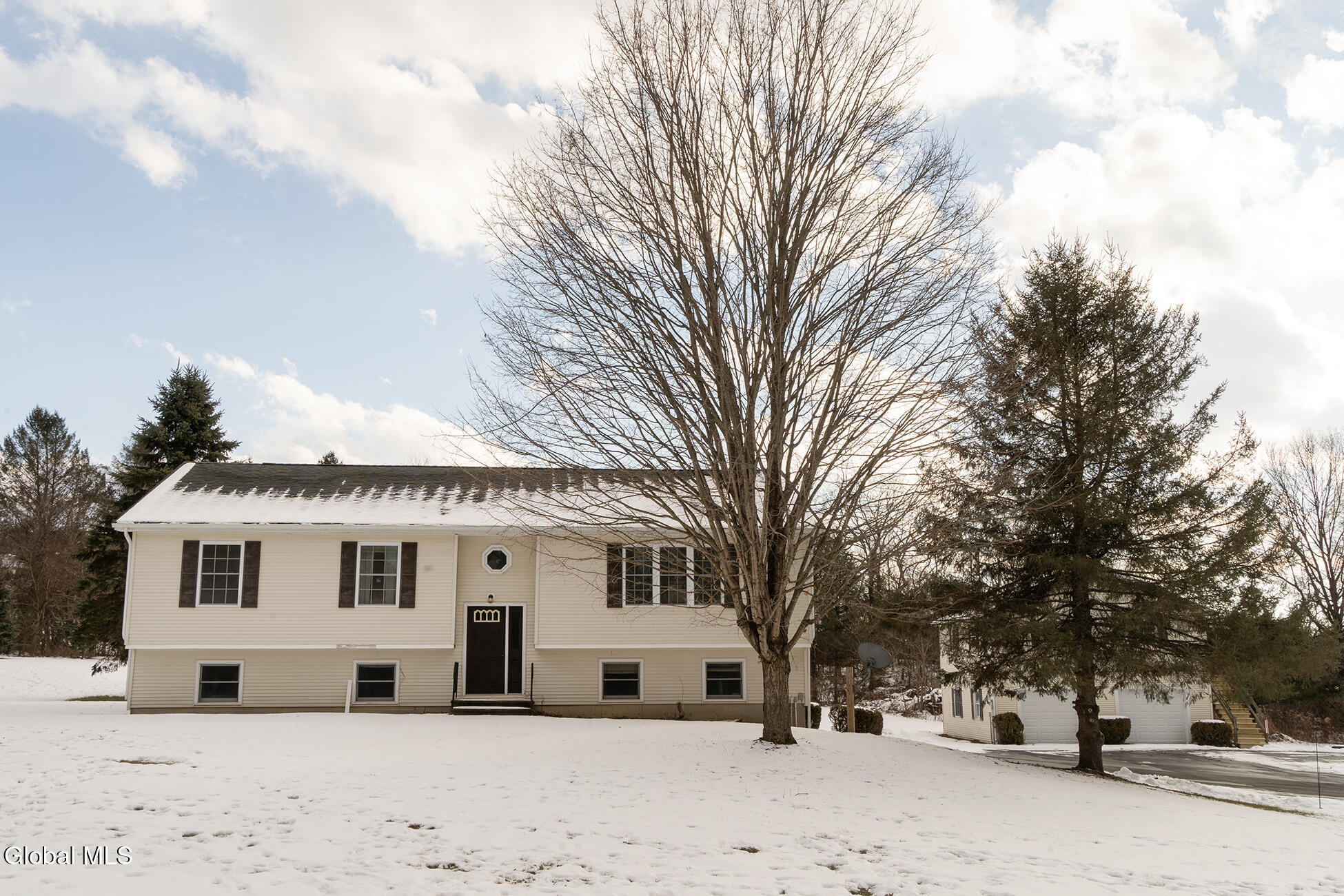 352 Falls Road Hudson NY 12075