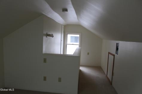 17 Warren St Street Albany NY 12203
