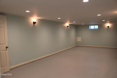 17 Warren St Street Albany NY 12203