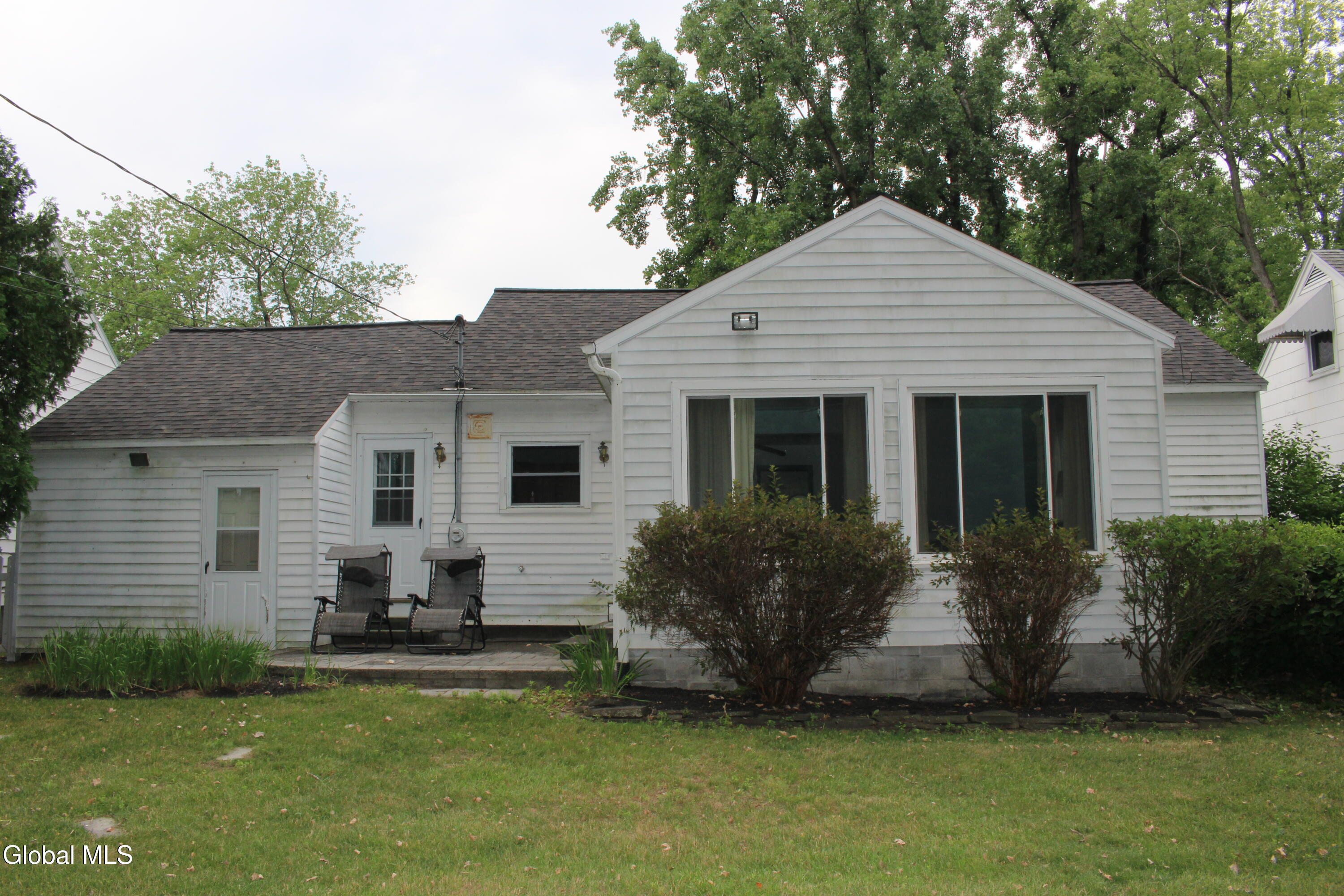 17 Warren St Street Albany NY 12203