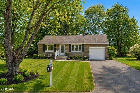 6 Tennessee Avenue Albany NY 12205