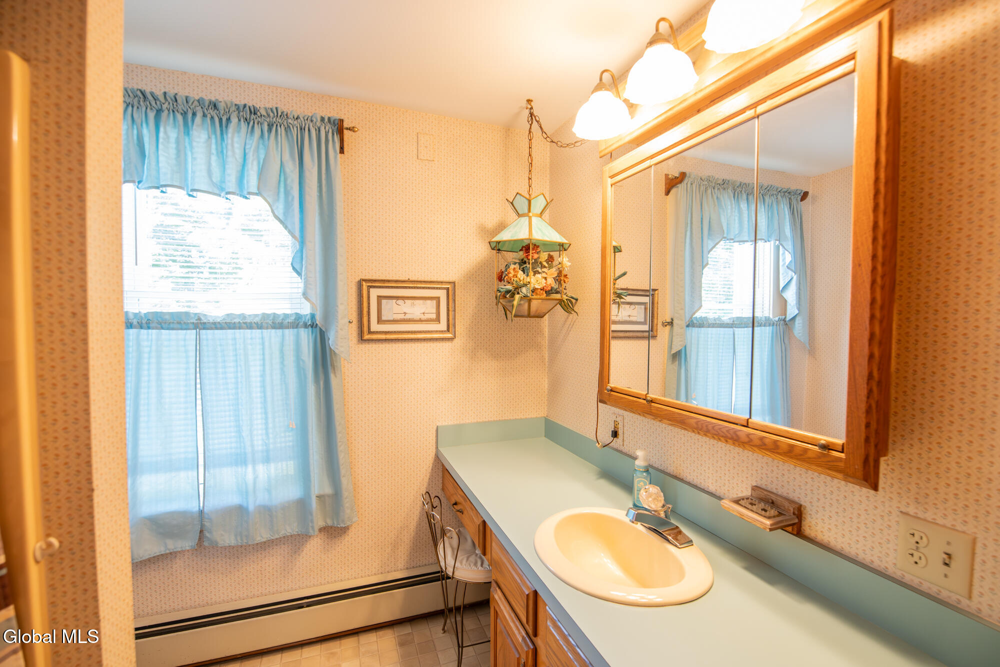 42 Platt Street Glens Falls NY 12801