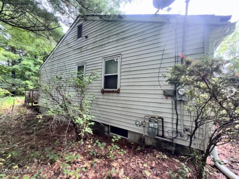 55 Merrit Road Moreau NY 12803
