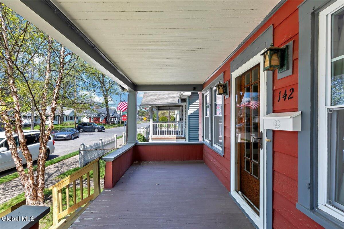 142 Bruce Street Scotia NY 12302