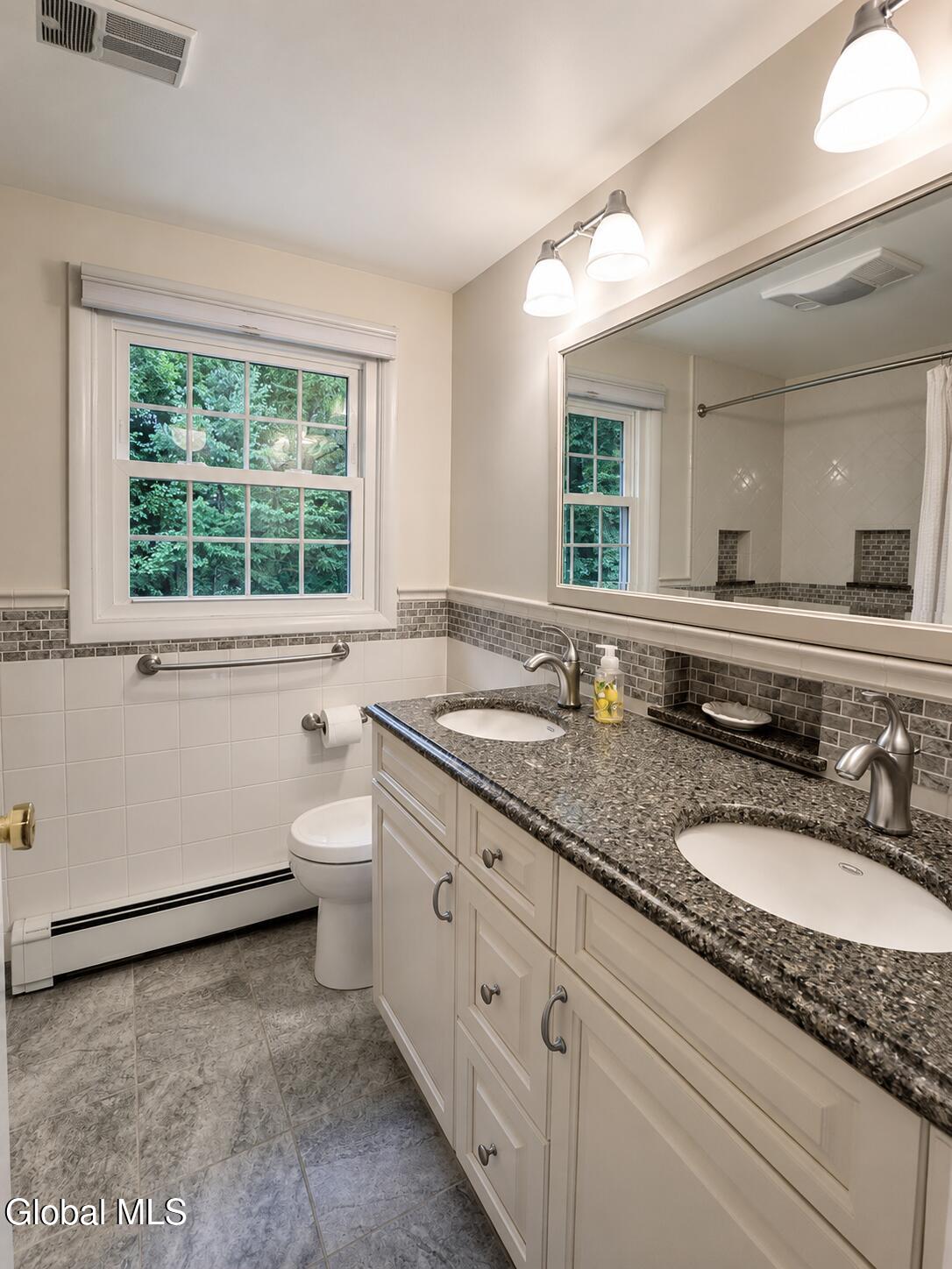 25 N Hill Drive Ballston Lake NY 12019