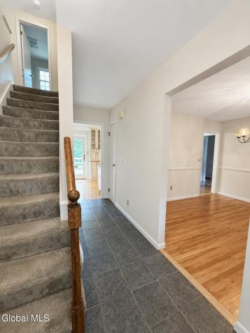 25 N Hill Drive Ballston Lake NY 12019