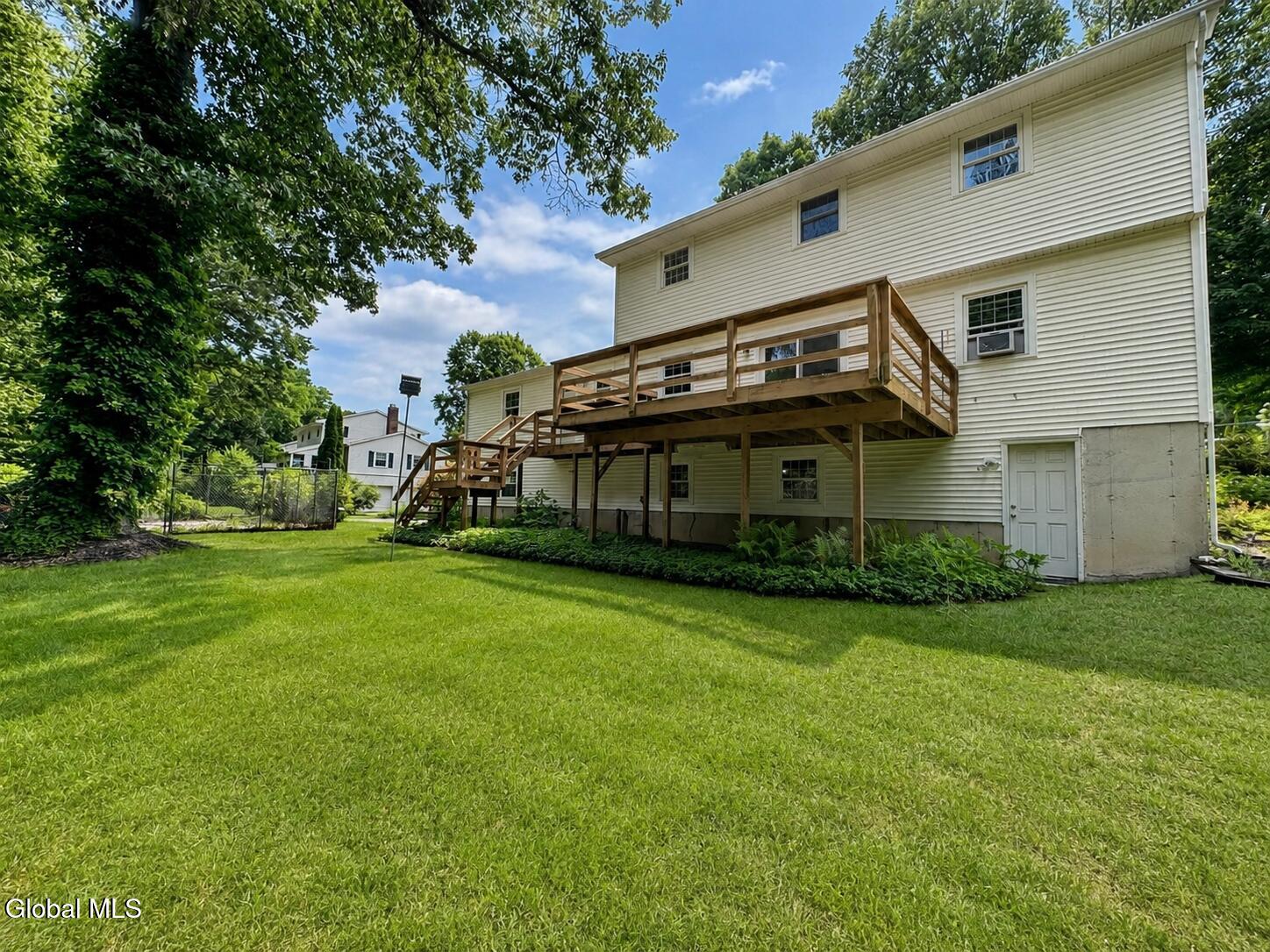 25 N Hill Drive Ballston Lake NY 12019