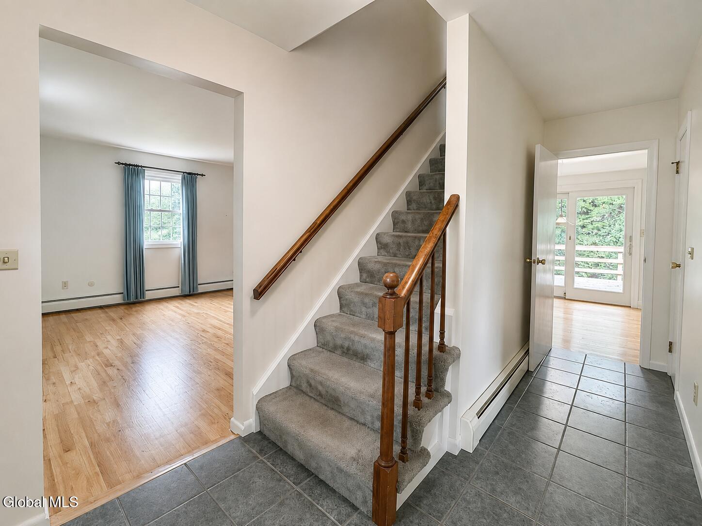 25 N Hill Drive Ballston Lake NY 12019