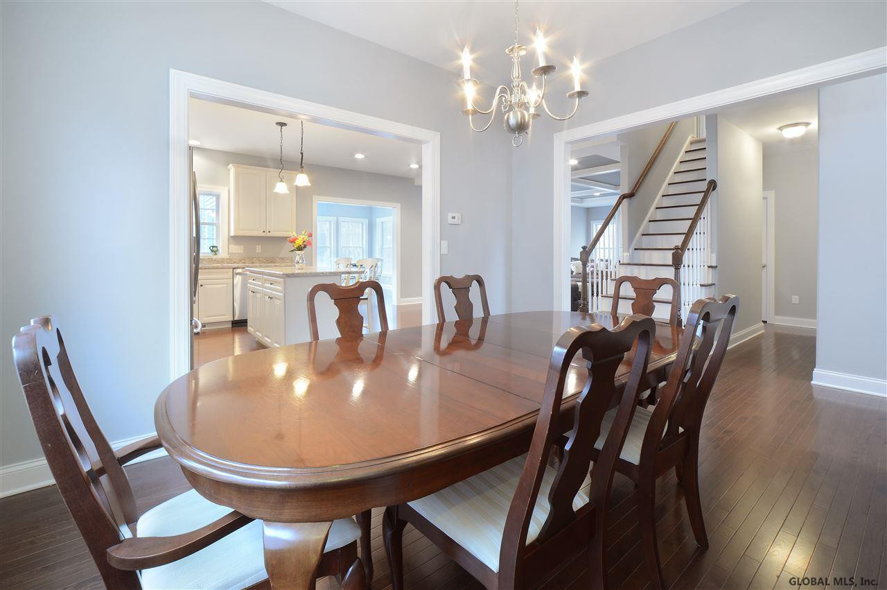 69 Lakepointe Way Saratoga Springs NY 12866