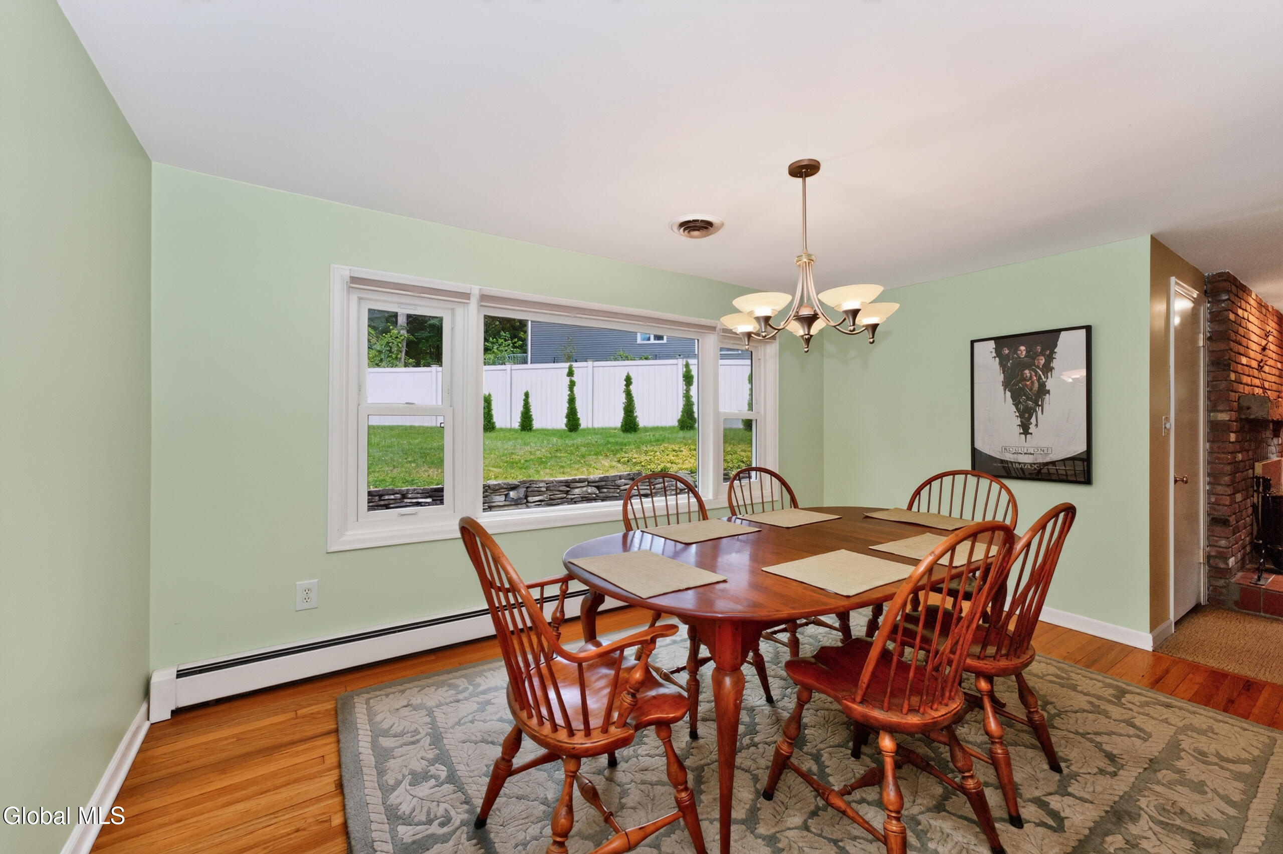 887 Morgan Avenue Niskayuna NY 12309