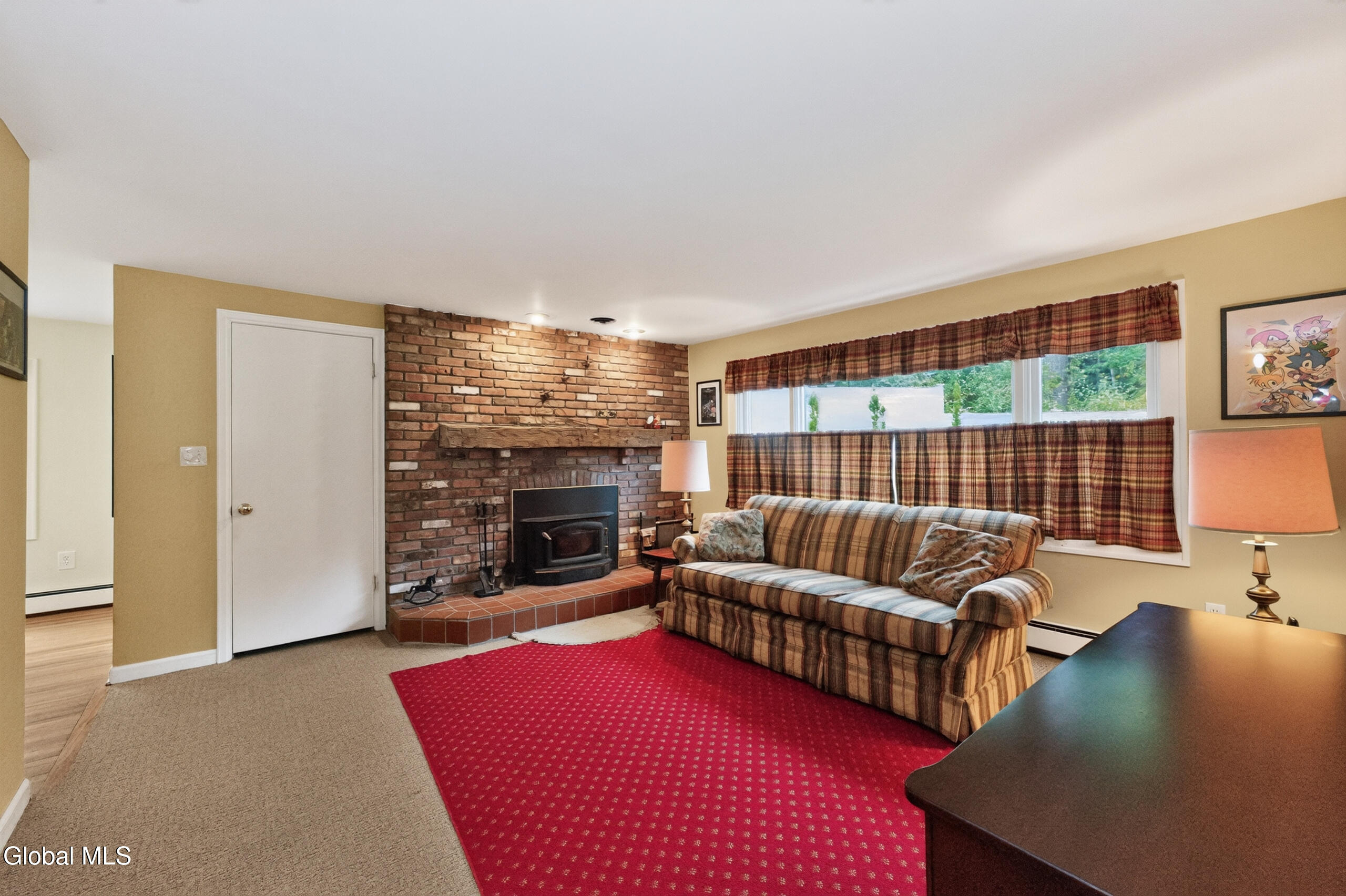 887 Morgan Avenue Niskayuna NY 12309