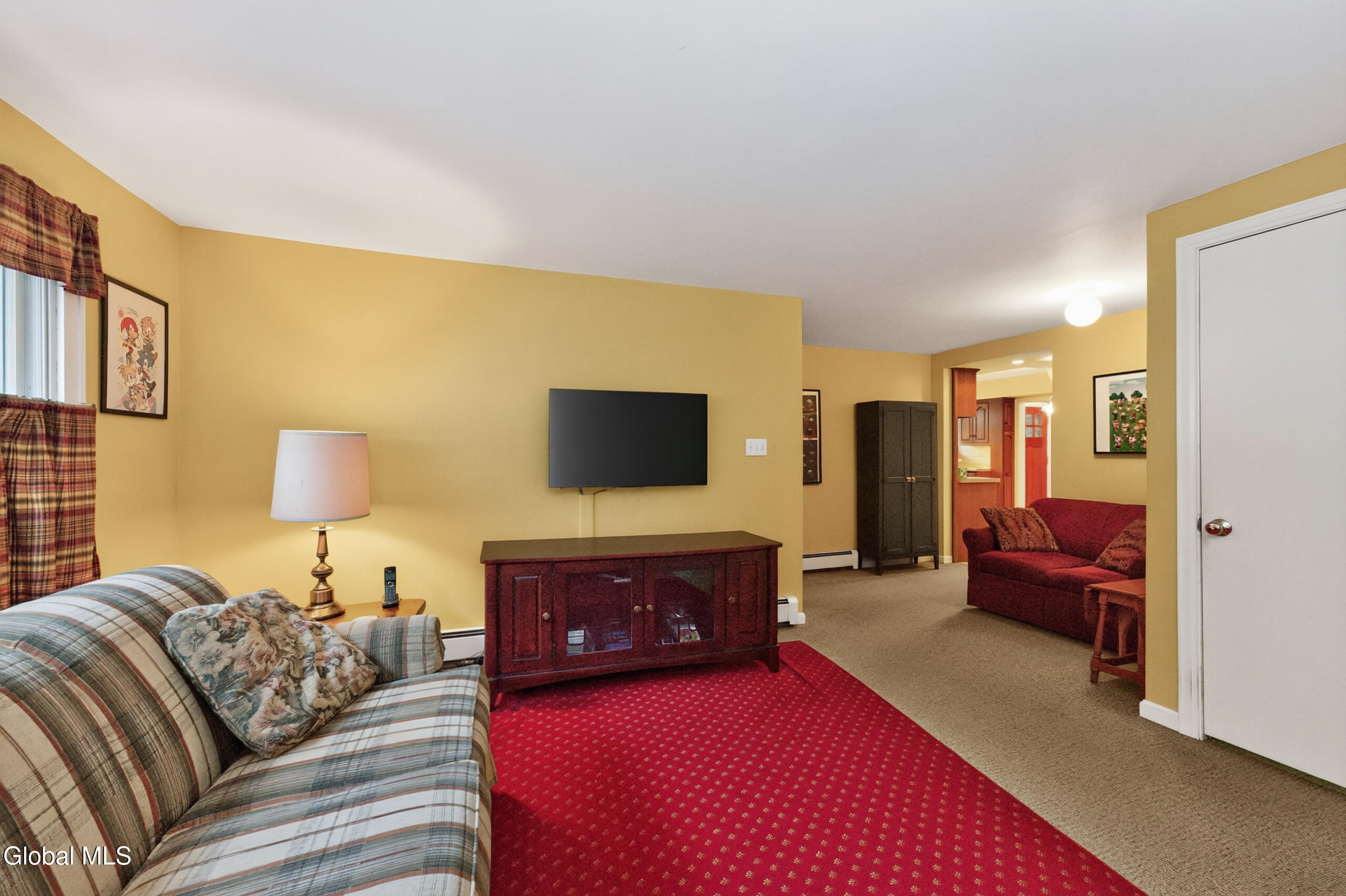 887 Morgan Avenue Niskayuna NY 12309