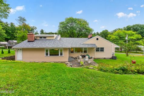 887 Morgan Avenue Niskayuna NY 12309