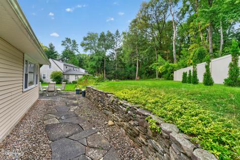 887 Morgan Avenue Niskayuna NY 12309