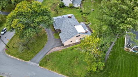 887 Morgan Avenue Niskayuna NY 12309