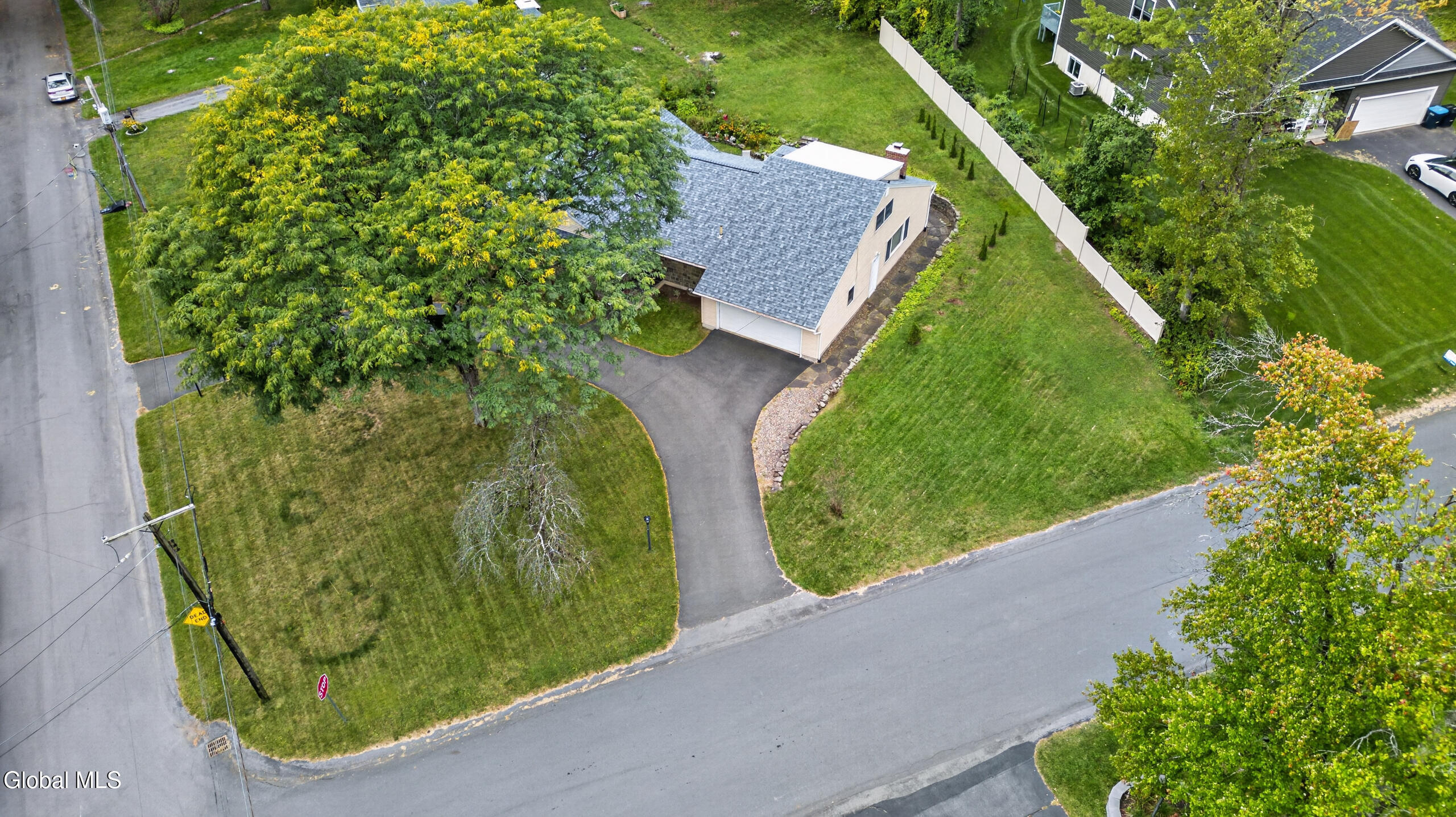 887 Morgan Avenue Niskayuna NY 12309