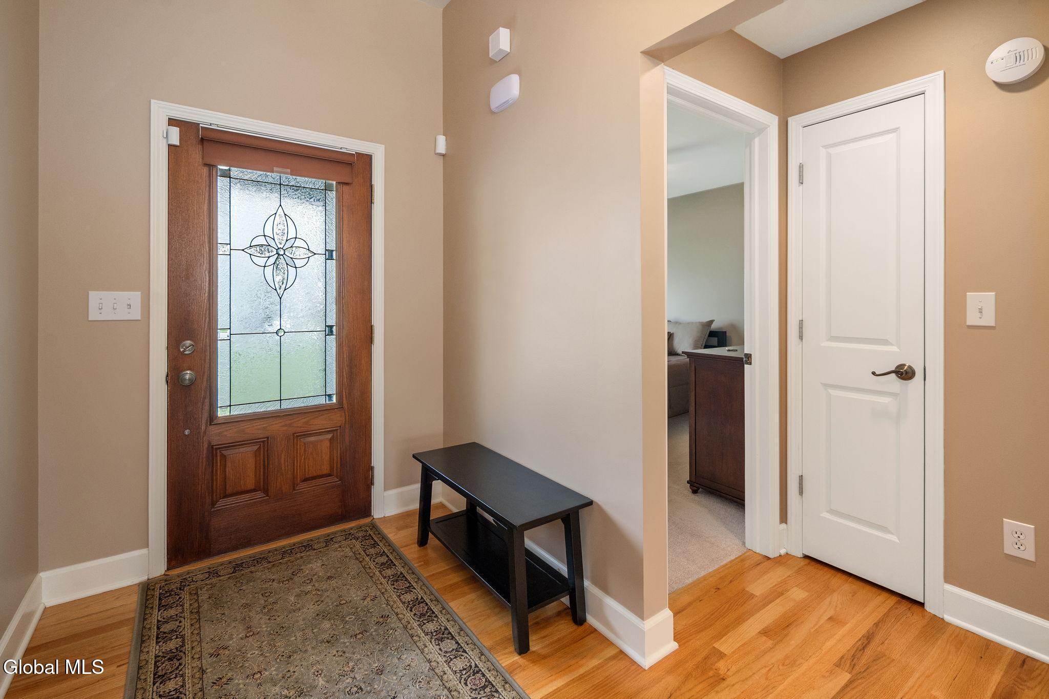 37 Gladstone Circle Mechanicville NY 12118
