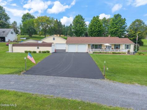 153 Penny Lane Cobleskill NY 12043