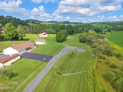 153 Penny Lane Cobleskill NY 12043