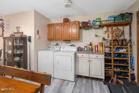 153 Penny Lane Cobleskill NY 12043