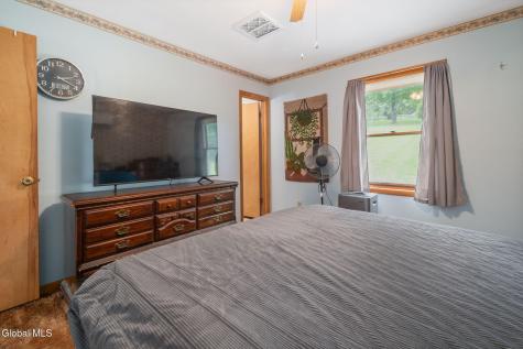 153 Penny Lane Cobleskill NY 12043