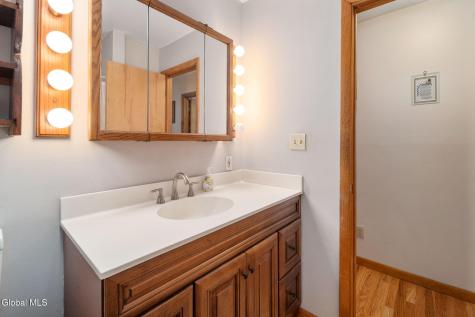 153 Penny Lane Cobleskill NY 12043