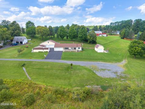 153 Penny Lane Cobleskill NY 12043