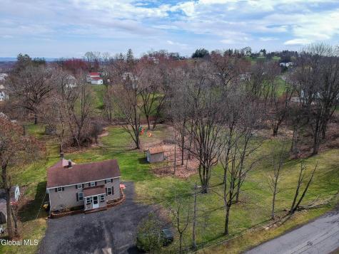 28 Hollister Street Coxsackie NY 12051