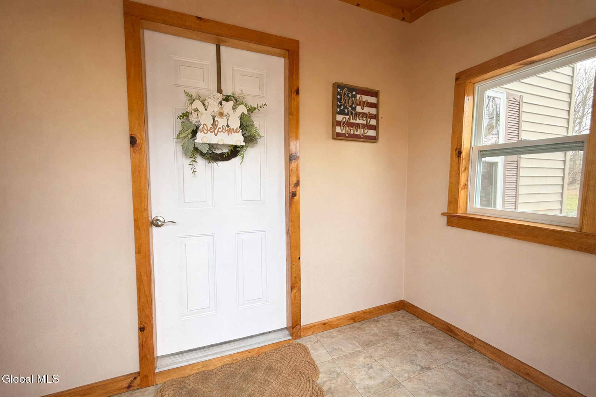 28 Hollister Street Coxsackie NY 12051