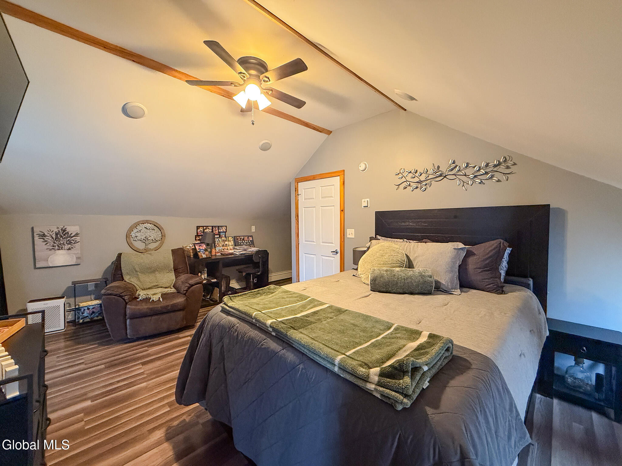 28 Hollister Street Coxsackie NY 12051