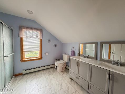 28 Hollister Street Coxsackie NY 12051