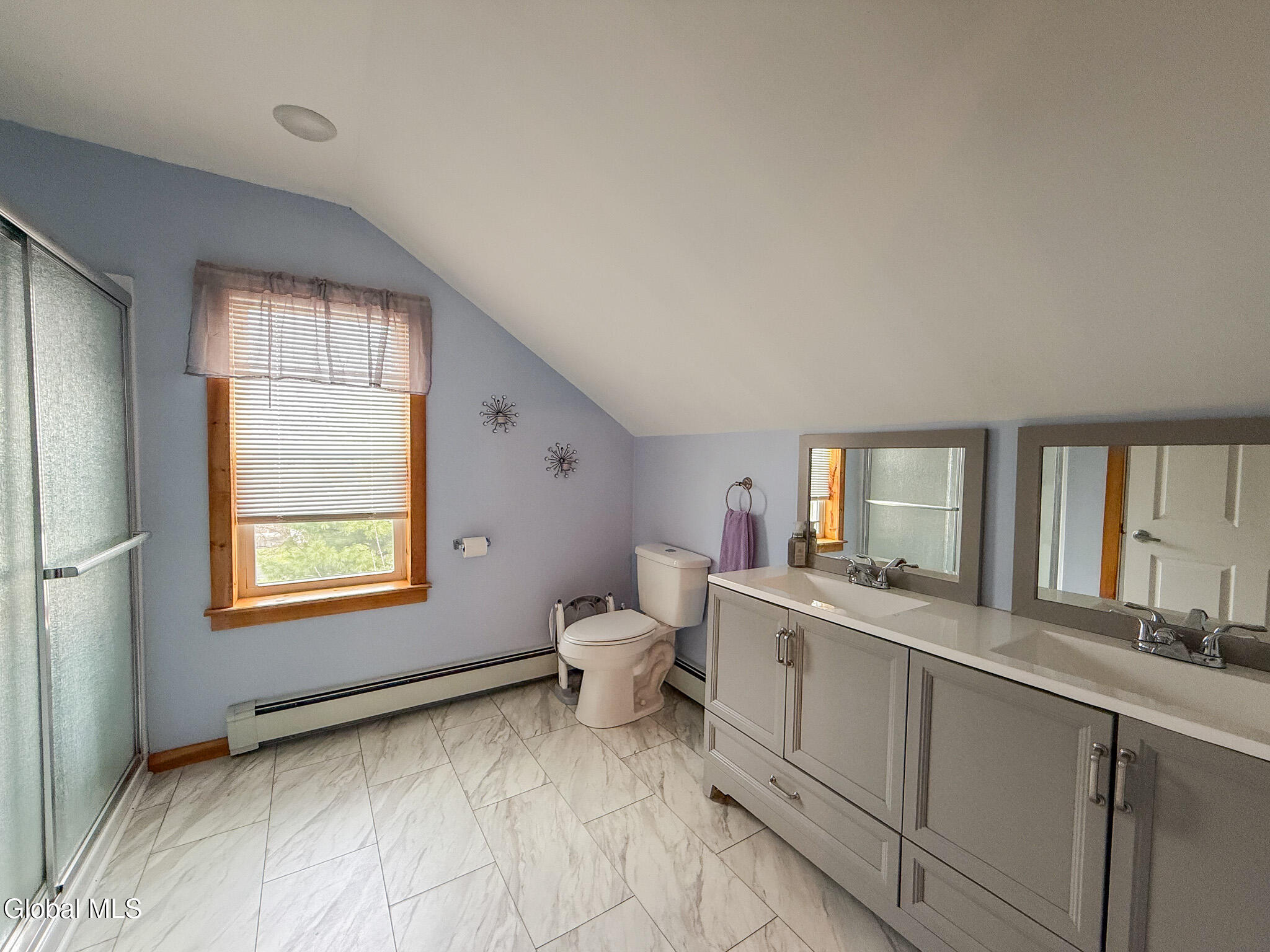 28 Hollister Street Coxsackie NY 12051