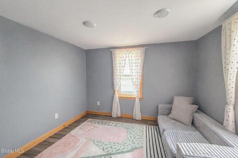 28 Hollister Street Coxsackie NY 12051
