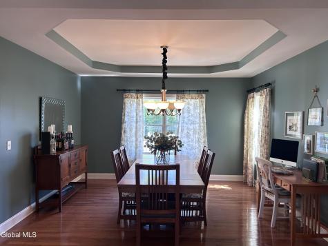 224 Brittany Place Niskayuna NY 12309