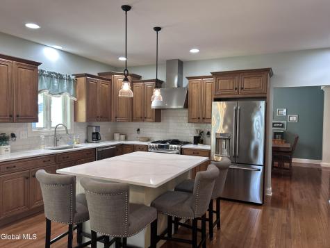 224 Brittany Place Niskayuna NY 12309