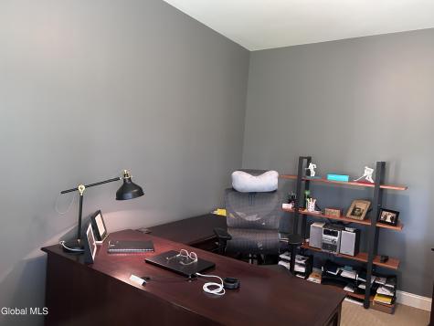 224 Brittany Place Niskayuna NY 12309