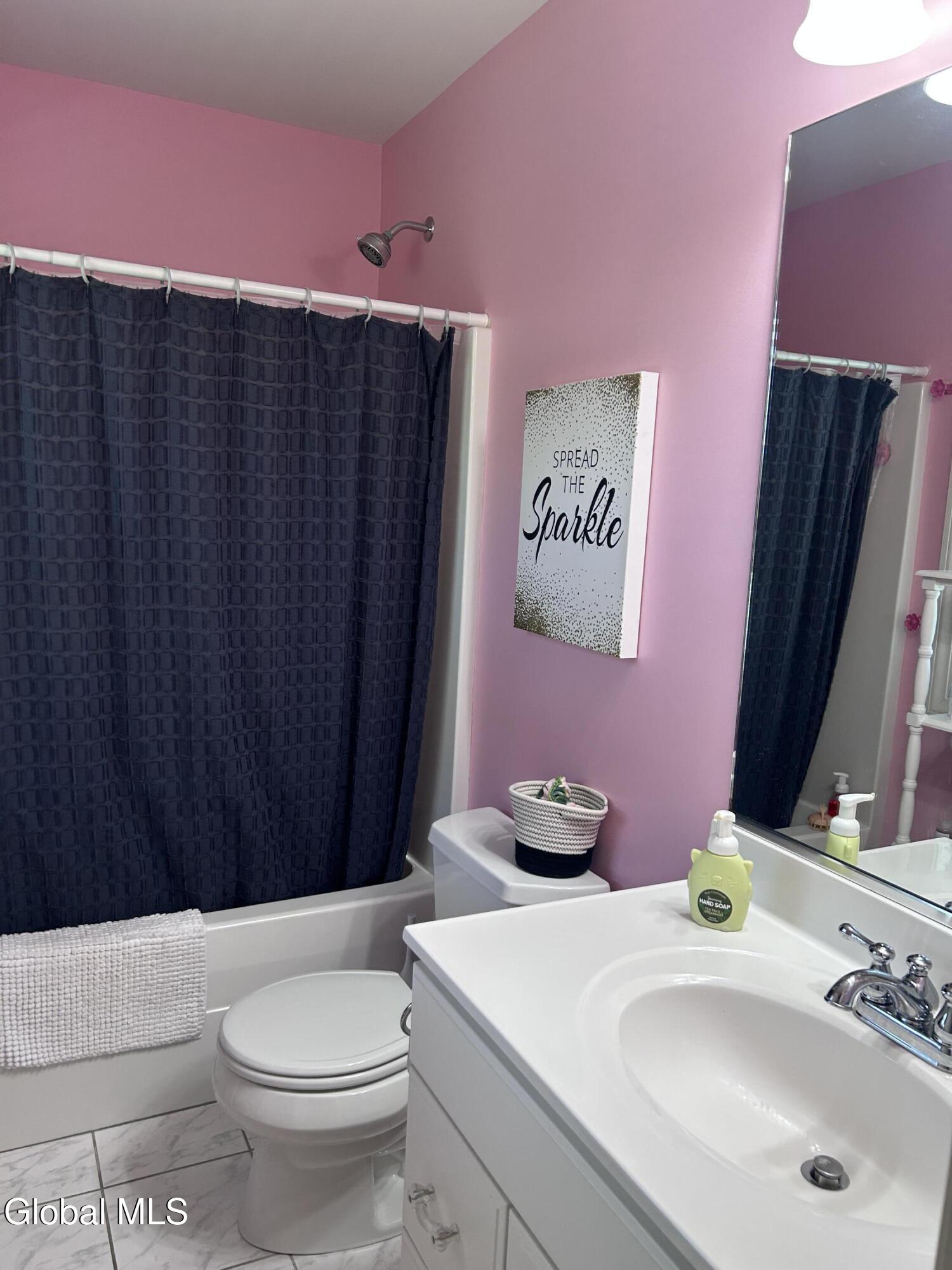 224 Brittany Place Niskayuna NY 12309